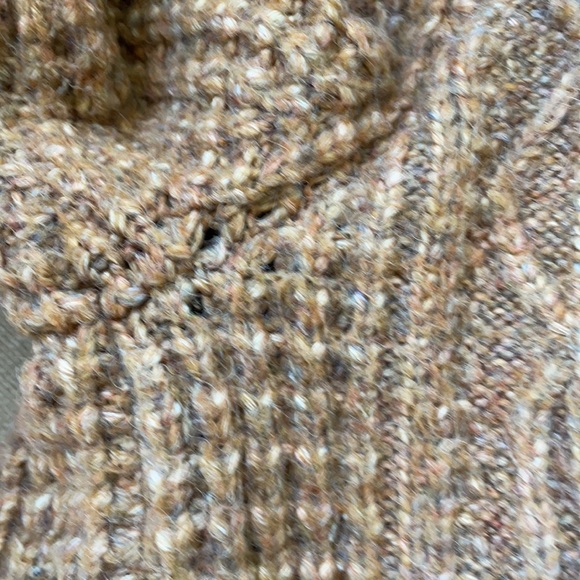 The Great Long Cable Cardigan - Picture 7 of 8